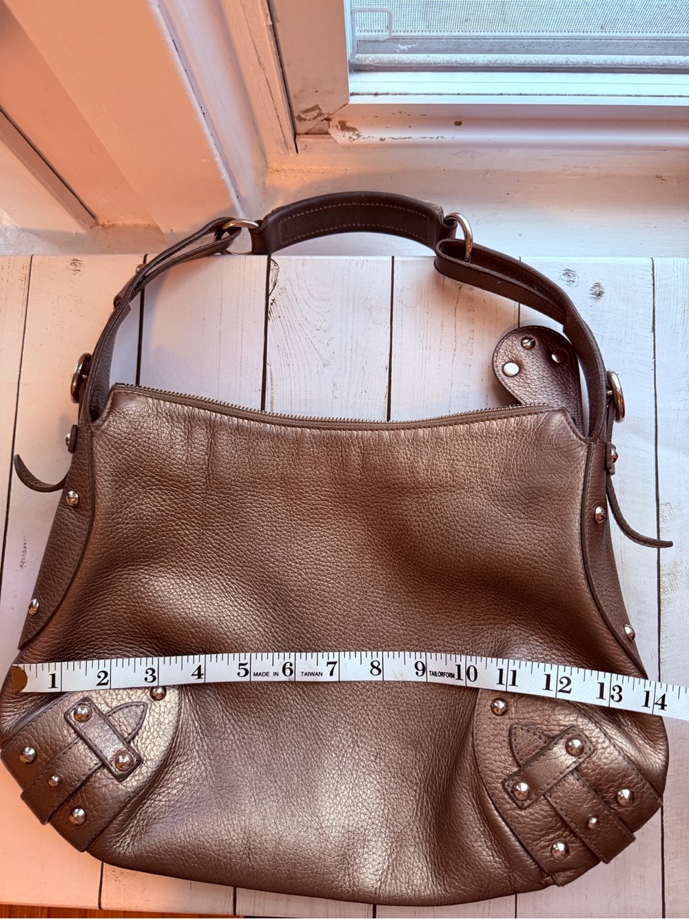 Furla | Vintage Metallic Taupe Pebbled Leather Hobo‎ Shoulder Bag - Picture 13 of 15